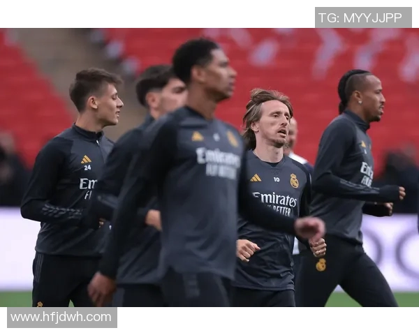 英格兰与保加利亚的激烈对决揭示足球战术与球队实力的较量